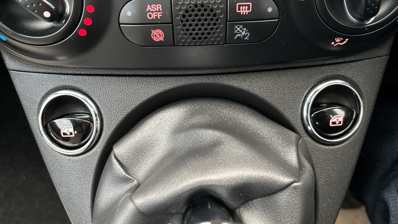 Fiat 500 1.0 Mild Hybrid Dolcevita [Part Leather] 3dr Petrol Hatchback